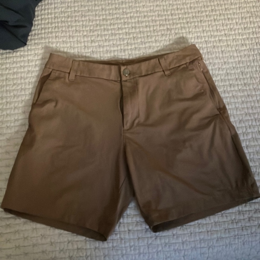 Commission Classic-Fit Short 7"
Warpstreme